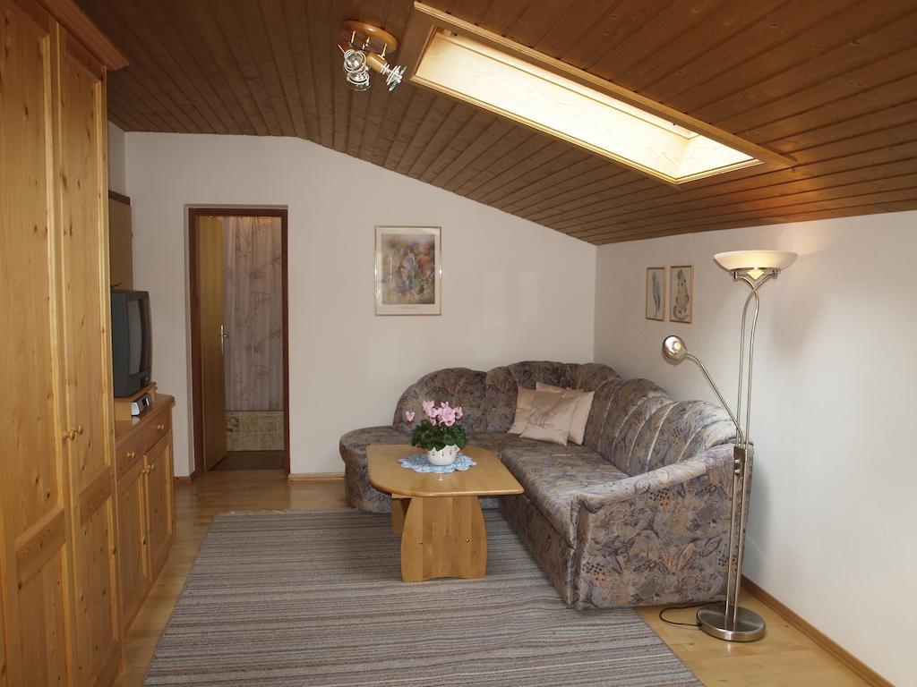 Urblhof Apartment Лойташ Екстериор снимка