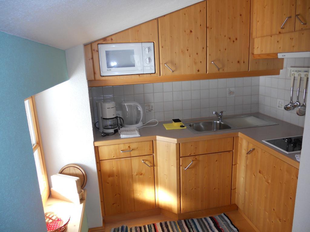 Urblhof Apartment Лойташ Стая снимка